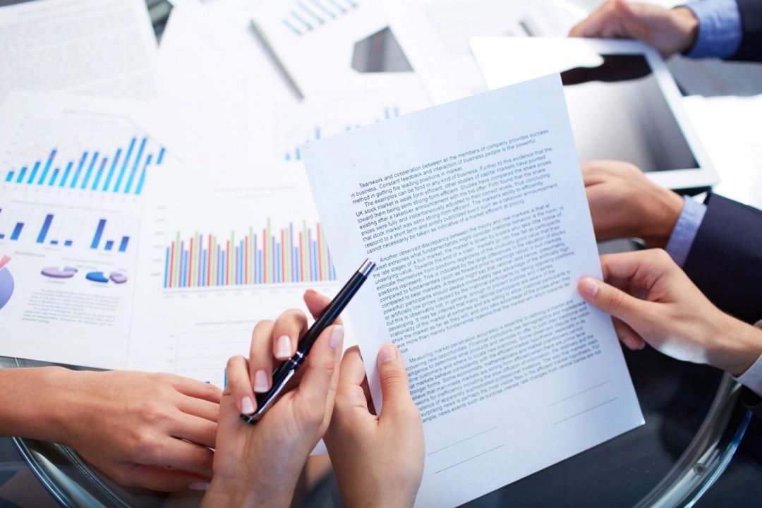 Documentos e papelada de negócios